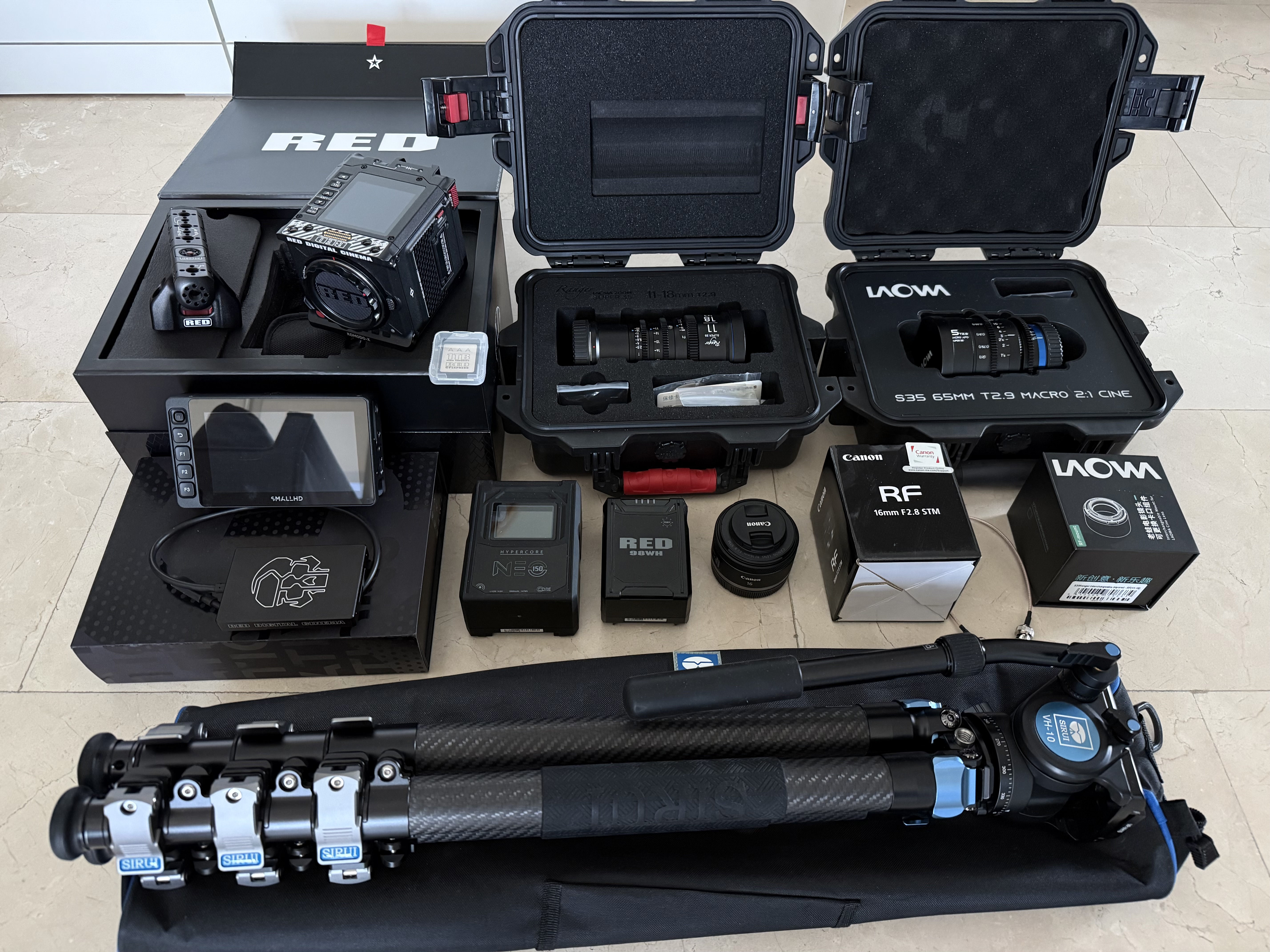 UNIQUE RED Komodo X Package! As new!!